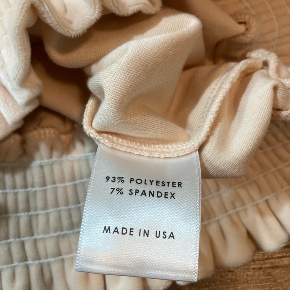 Lovers and Friends crop hoodie - Picture 3 of 5